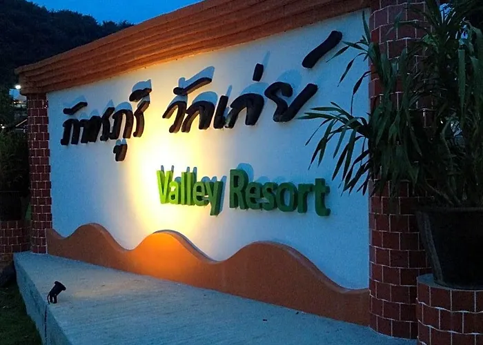 โรงแรม Pattharapuri Valley สวนผึ้ง