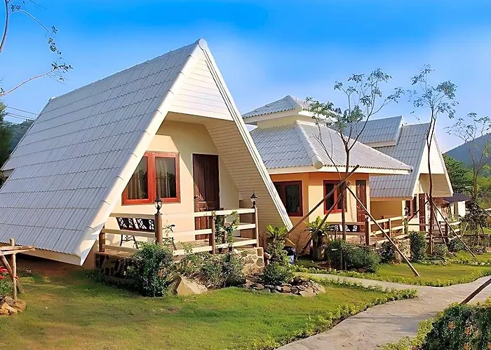 โรงแรม Pattharapuri Valley 2*
