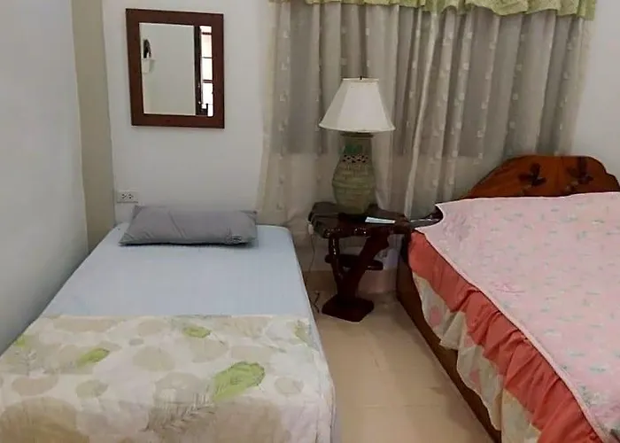 โรงแรม Pattharapuri Valley 2*