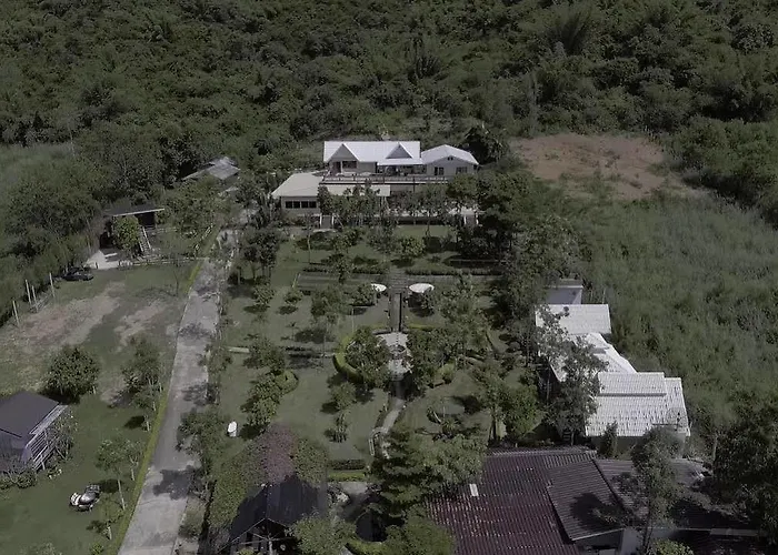 Hotel Pattharapuri Valley Suan Phueng